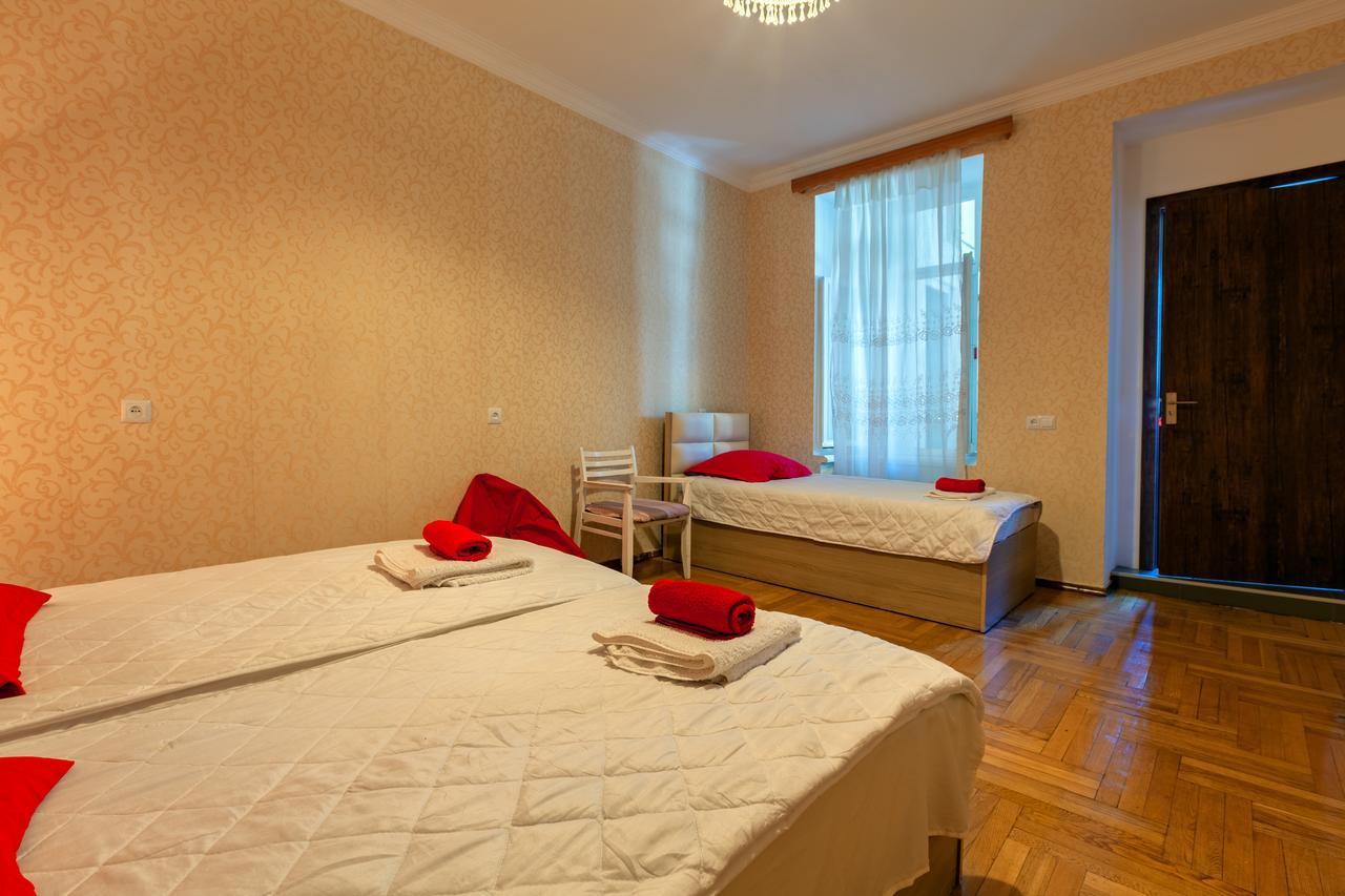 Guest House Keria Tbilisi Exterior photo