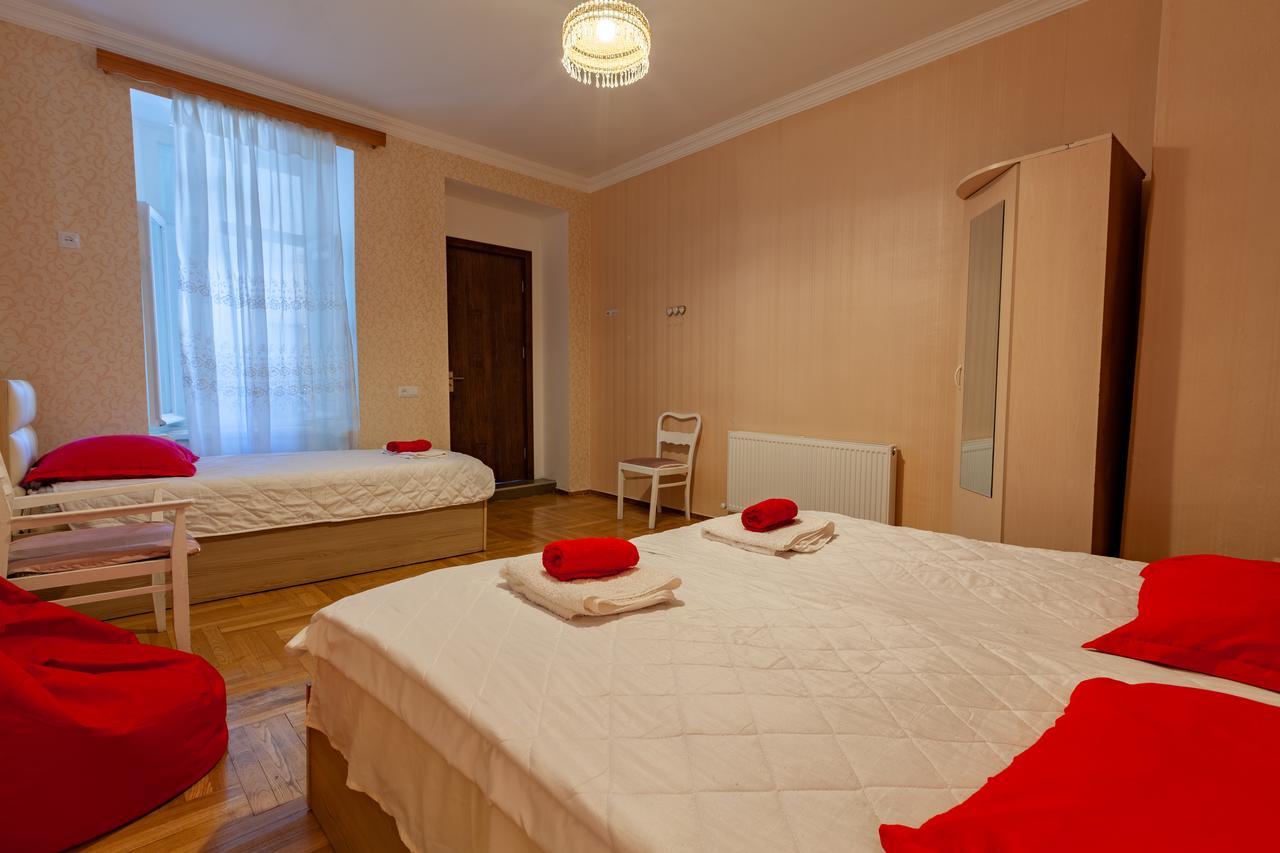 Guest House Keria Tbilisi Exterior photo