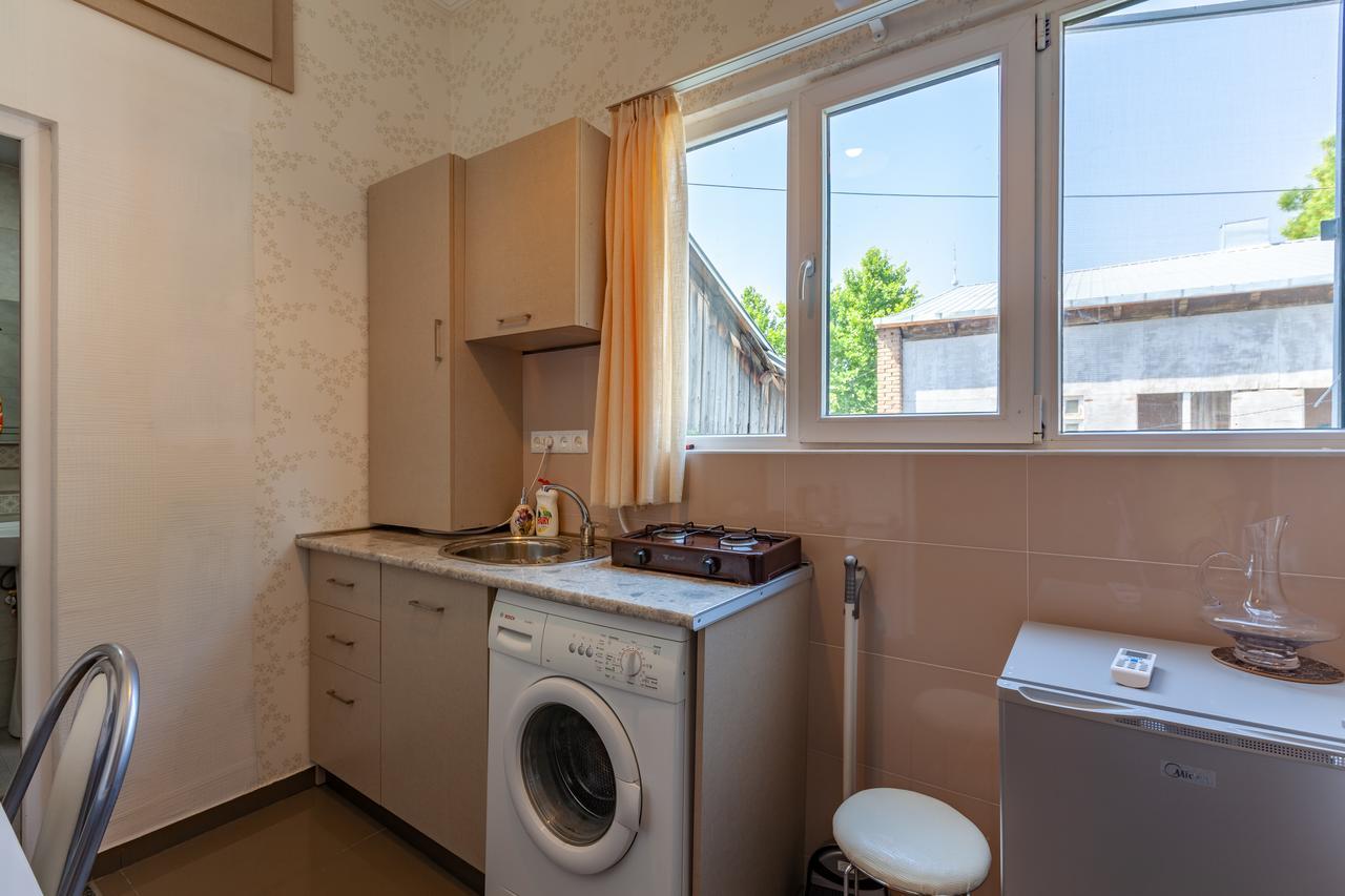 Guest House Keria Tbilisi Exterior photo