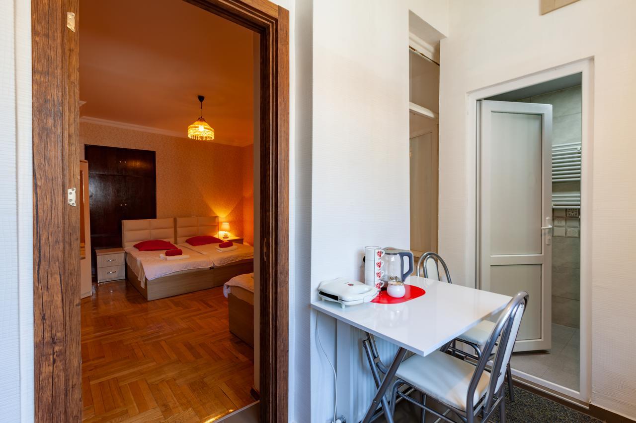 Guest House Keria Tbilisi Exterior photo