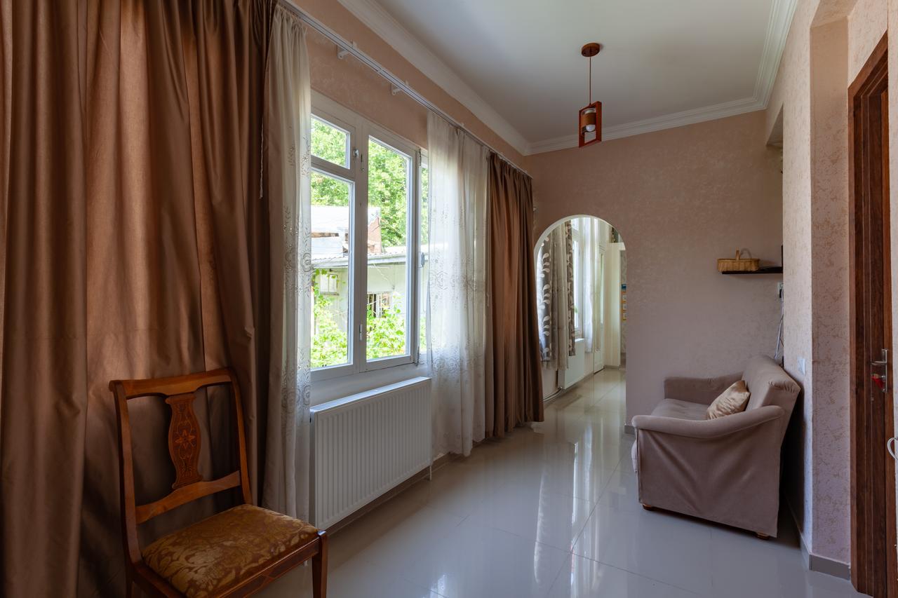 Guest House Keria Tbilisi Exterior photo